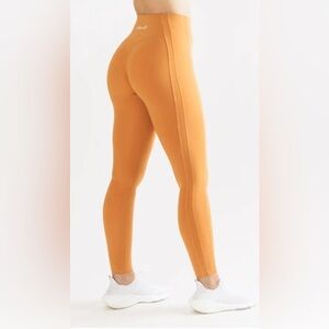 alphalete pulse kinetic leggings